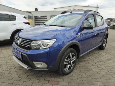 gebraucht Dacia Sandero TCe90 Stepway Celebration (Sondermodell)