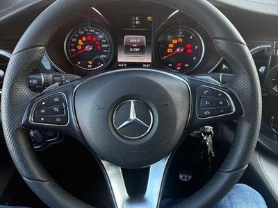 Weiß Gebraucht 2018 Mercedes V250 Avantgarde Edition Van / Kleinbus | 40.500 € (Superpreis)