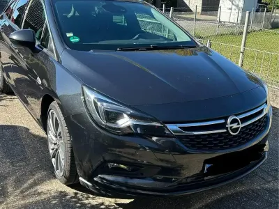 Używany Opel Astra Innovation 160 KM (117 kW) 2016 Czarny Kombi