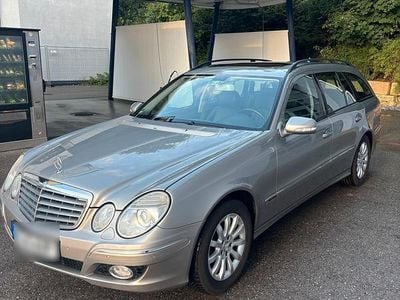 Mercedes E320