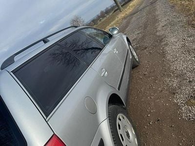 Gebraucht VW Passat 131 PS (96 kW) 2005 Silber Kombi