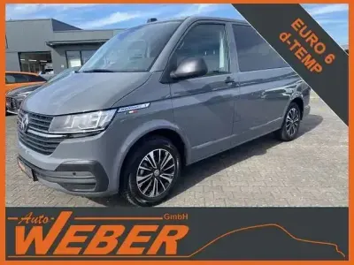 Second-hand VW Multivan Family 150 CP (110 kW) 2022 Andere Monovolum