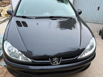 Gebraucht Peugeot 206 75 PS (55 kW) 2009 Schwarz Kleinwagen