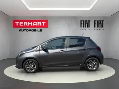 Brugt Toyota Yaris Comfort 99 HK (72 kW) 2016 Grå Hatchback