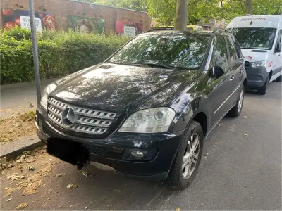 Gebraucht Mercedes ML280 190 PS (139 kW) 2005 Schwarz SUV