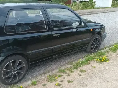 Gebraucht VW Golf III 54 PS (39 kW) 1995 Schwarz Limousine
