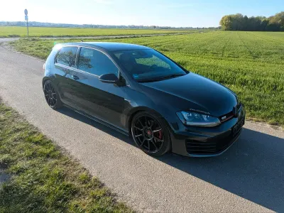 Gebraucht VW Golf GTI 380 PS (279 kW) 2013 Grau Coupé