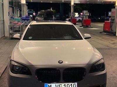 BMW 750