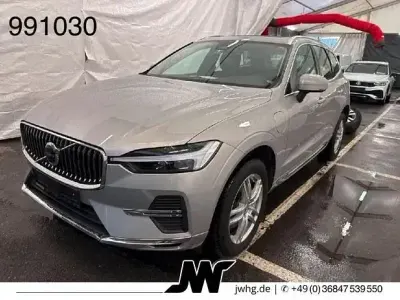 Usata Volvo XC60 Inscription 253 CV (186 kW) 2021 Argento SUV
