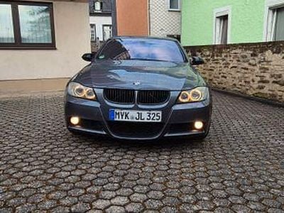 BMW 325