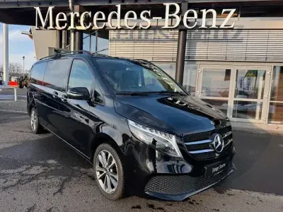Używany Mercedes V300 237 KM (174 kW) 2024 Czarny Minivan