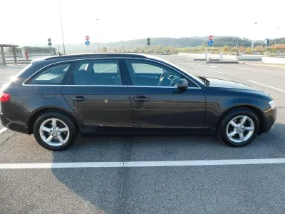 Gebraucht Audi A4 Ambiente 105 PS (77 kW) 2013 Grau Kombi