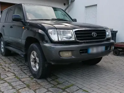 Gebraucht Toyota Land Cruiser 204 PS (150 kW) 2000 Schwarz SUV