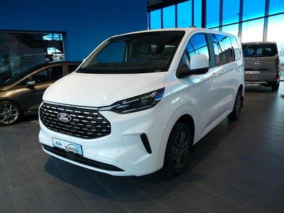 Neu Ford Tourneo Titanium 136 PS (100 kW) 2026 Weiß Van / Kleinbus