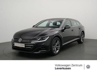 Gebraucht VW Arteon R-line 218 PS (160 kW) 2023 Schwarz / deep black (metallic) Kombi