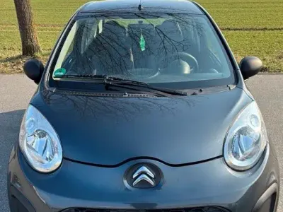 Gebraucht Citroën C1 68 PS (50 kW) 2012 Grau Kleinwagen