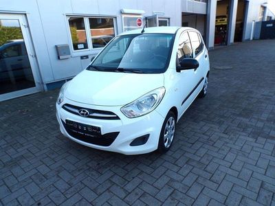 Gebraucht Hyundai i10 Edition 69 PS (50 kW) 2013 Weiß Kleinwagen