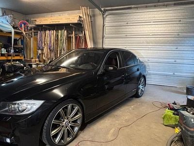 Gebraucht BMW 325 231 PS (169 kW) 2007 Schwarz Limousine