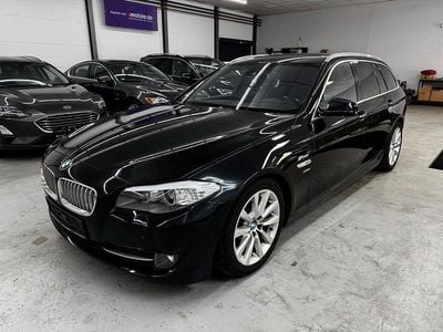 Gebraucht BMW 525 Sport Line 218 PS (160 kW) 2012 Black sapphire metallic Kombi