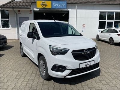Gebraucht Opel Combo-e Life Edition 100 kW (136 PS) 2022 Weiß Limousine