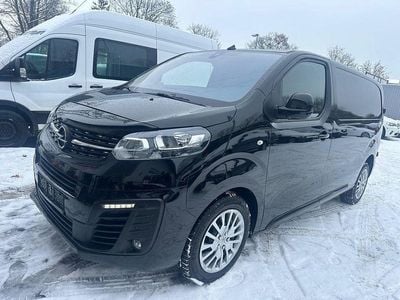 Schwarz Gebraucht 2019 Opel Vivaro Innovation Van / Kleinbus | 16.800 € (Guter Preis)