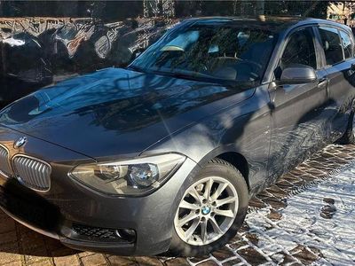 Gebraucht BMW 118 Urban Line 170 PS (125 kW) 2012 Grau Kleinwagen