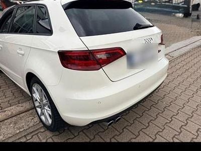 Usado Audi A3 Sportback Comfort 150 HP (110 kW) 2014 Branco Citadino