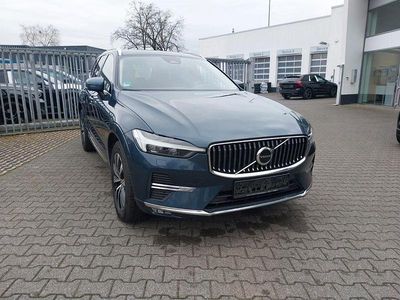 Gebraucht Volvo XC60 Plus 197 PS (144 kW) 2023 Blau SUV