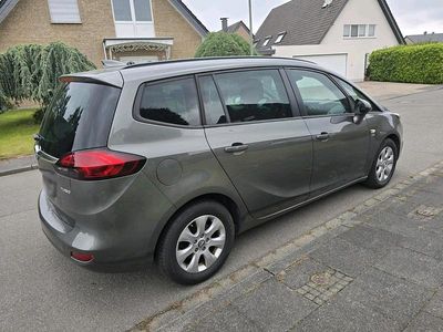 Gebraucht Opel Zafira Tourer 140 PS (102 kW) 2016 Grau Van / Kleinbus