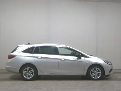 Brugt Opel Astra Elegance 122 HK (89 kW) 2022 Sølv Hatchback