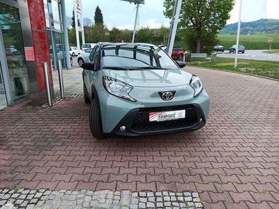 Neu Toyota Aygo X Business Edition 72 PS (52 kW) 2025 Schwarz SUV