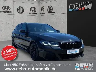 Gebraucht BMW 520 M Sport 184 PS (135 kW) 2021 Schwarz Kombi