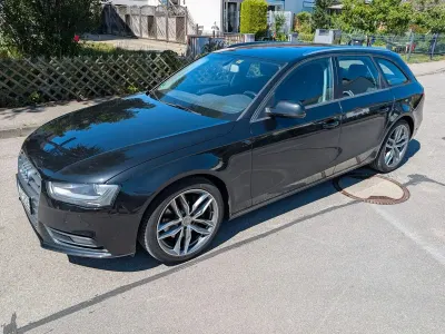 Gebraucht Audi A4 Attraction 204 PS (150 kW) 2012 Schwarz Kombi
