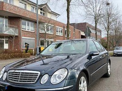 Mercedes E280