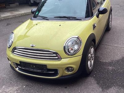 Second-hand Mini Cooper Cabriolet 115 CP (84 kW) 2010 Galben Cabrio
