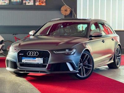 Second-hand Audi RS6 Sport 560 CP (411 kW) 2015 Gri Break