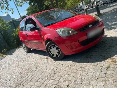 Gebraucht Ford Fiesta 80 PS (58 kW) 2006 Rot Kleinwagen
