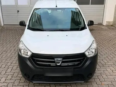 Gebraucht Dacia Dokker 83 PS (61 kW) 2013 Weiß Van / Kleinbus