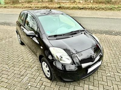 Gebraucht Toyota Yaris 69 PS (50 kW) 2009 Schwarz Kleinwagen