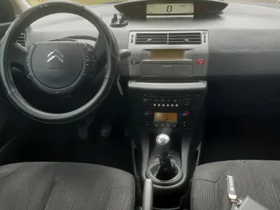 Gebraucht Citroën C4 120 PS (88 kW) 2010 Schwarz Kleinwagen