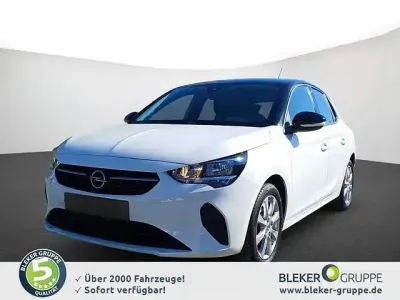 Używany Opel Corsa Edition 75 KM (55 kW) 2022 Biały Hatchback
