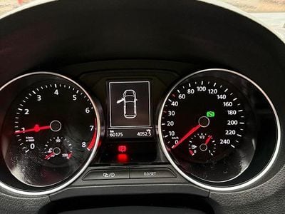 Gebraucht VW Polo Highline 90 PS (66 kW) 2017 Schwarz Kleinwagen