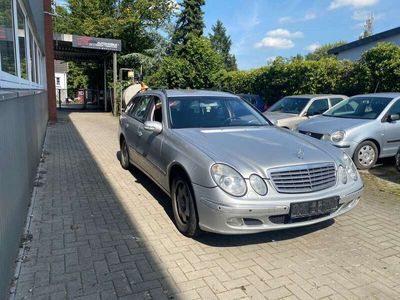 Mercedes E220