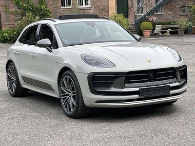 Gebraucht Porsche Macan Turbo 265 PS (194 kW) 2024 Kreide SUV