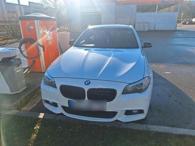Weiß Gebraucht 2014 BMW 530 Limousine | 11.000 € (Fairer Preis)