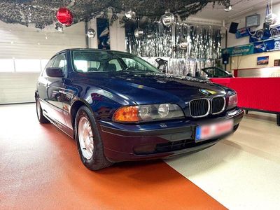 Second-hand BMW 520 150 CP (110 kW) 1999 Albastru Berlinǎ