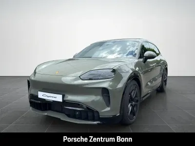 Neu Porsche Cayenne Electric 325 kW (442 PS) 2026 Gruen SUV