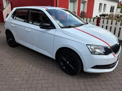 Gebraucht Skoda Fabia 60 PS (44 kW) 2016 Weiß Limousine