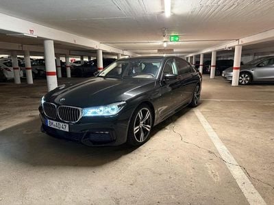 BMW 750