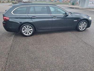 Gebraucht BMW 530 258 PS (189 kW) 2014 Schwarz Kombi